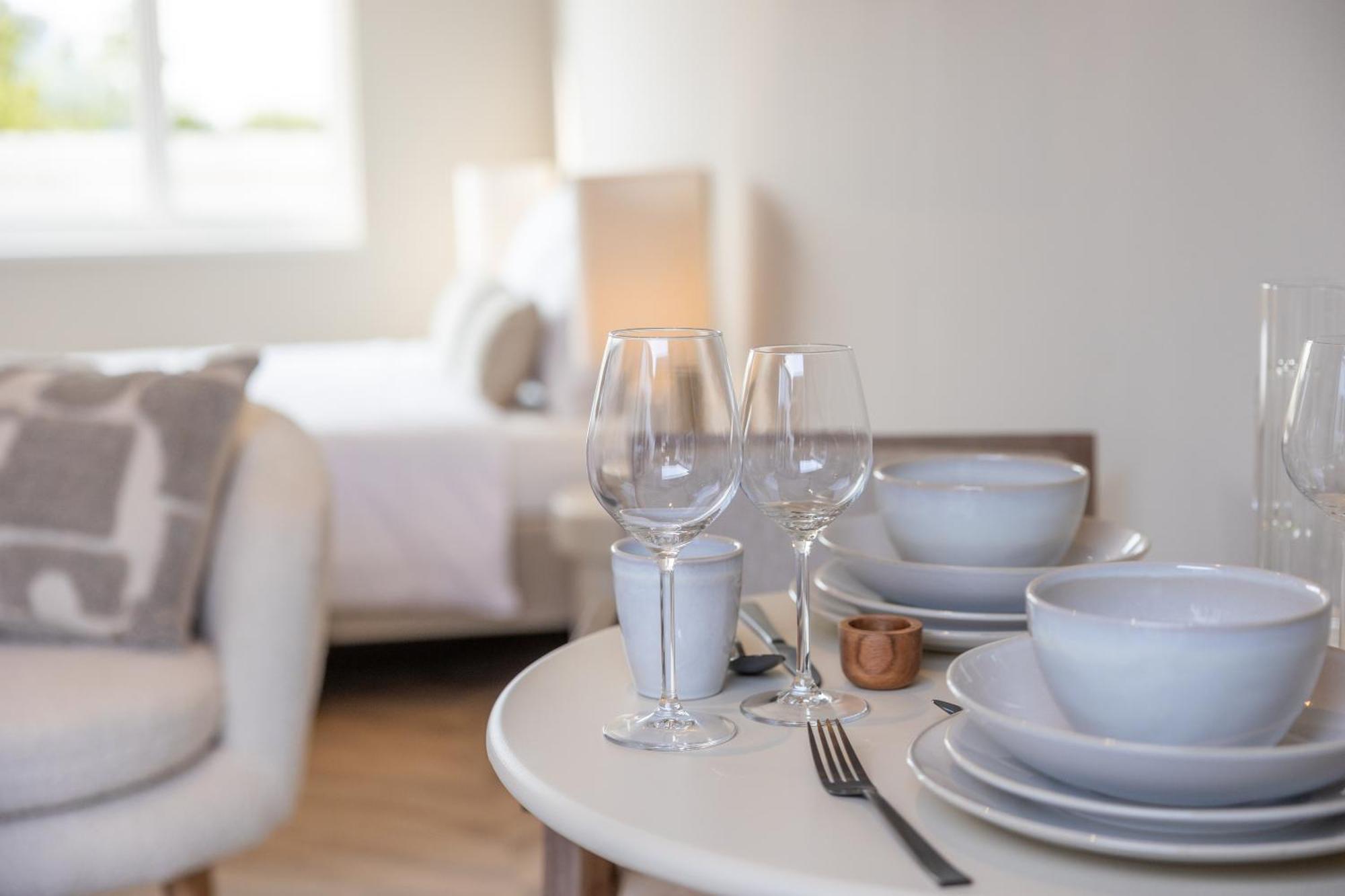 Harbour Apartment *